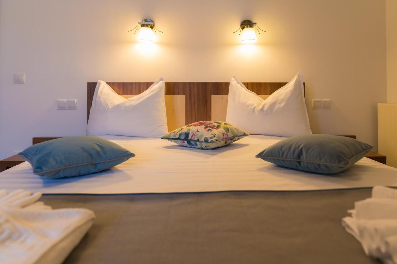 Pensiunea Transilvania Sibiu Ngoại thất bức ảnh